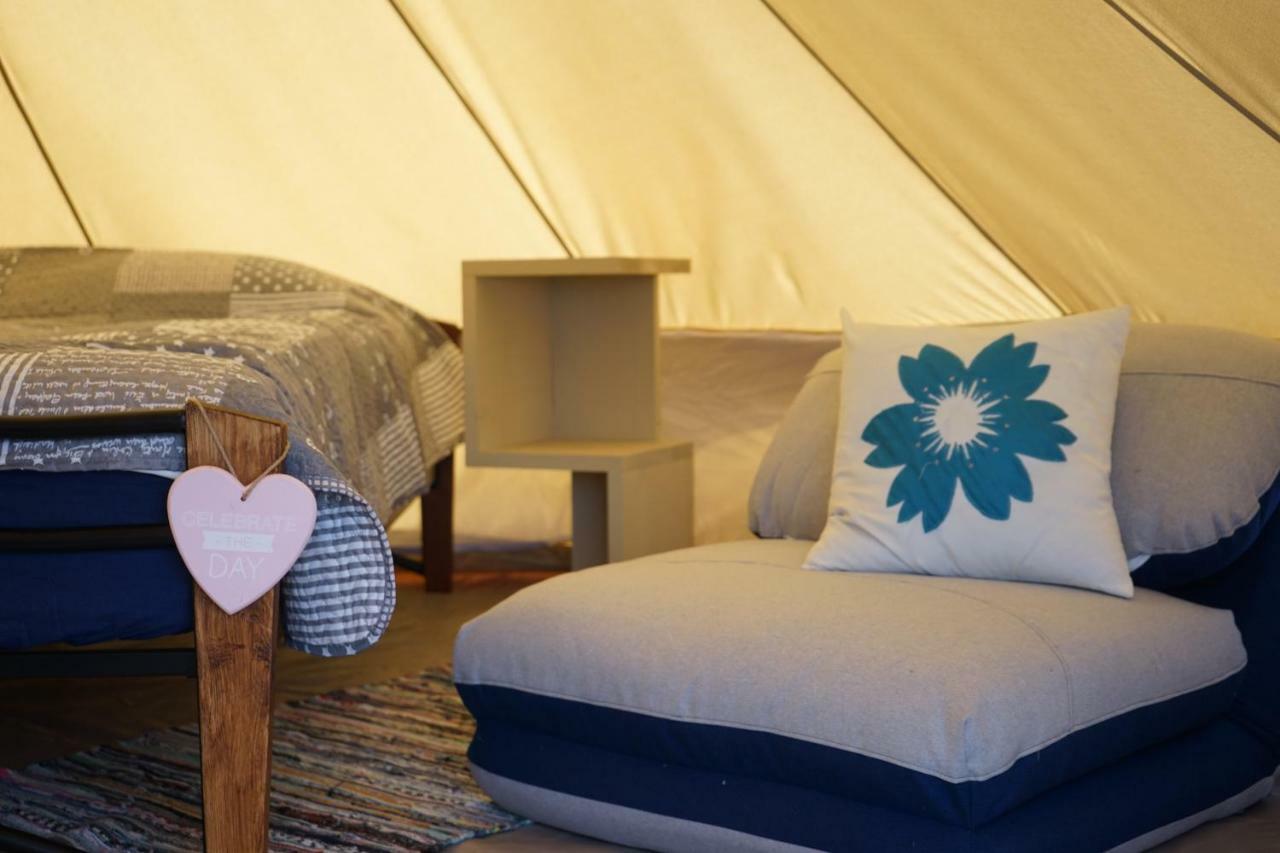 Saare Glamping Hotel Salme Kültér fotó